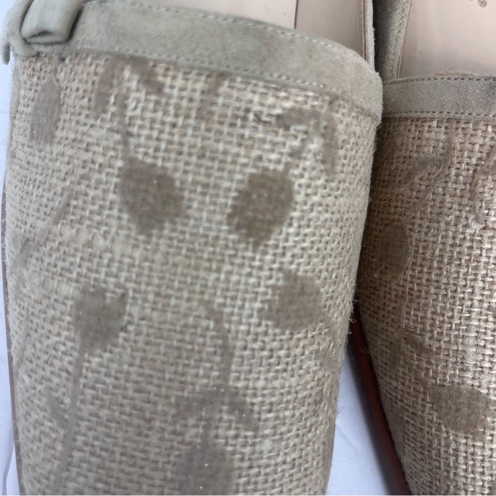 Studio Delman square toe cream/tan shoe with suede & woven floral uppers-10 - Picture 11 of 13